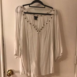 Off white blouse grommet details